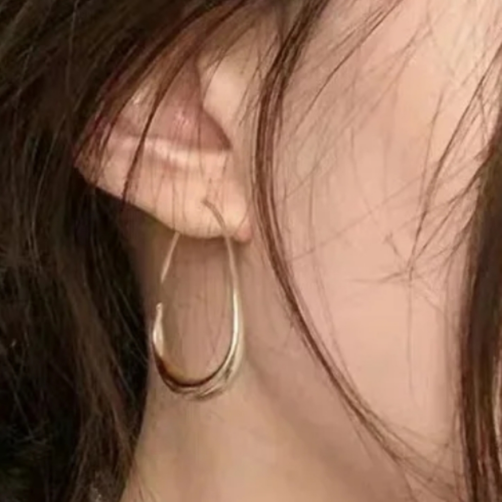 18k gold plated oval drop earrings; nwot